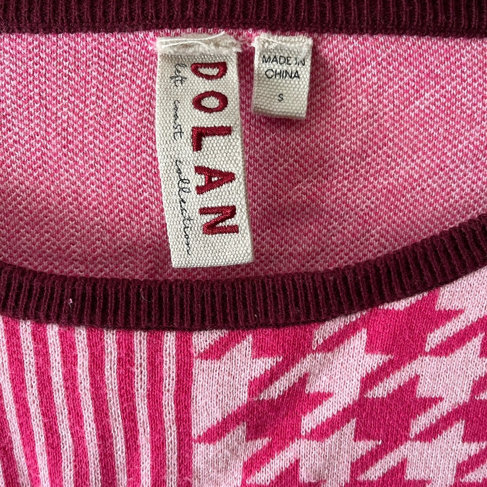 Dolan Pink Crew Neck Sweater and Short Set with Houndstooth Pattern Size Small